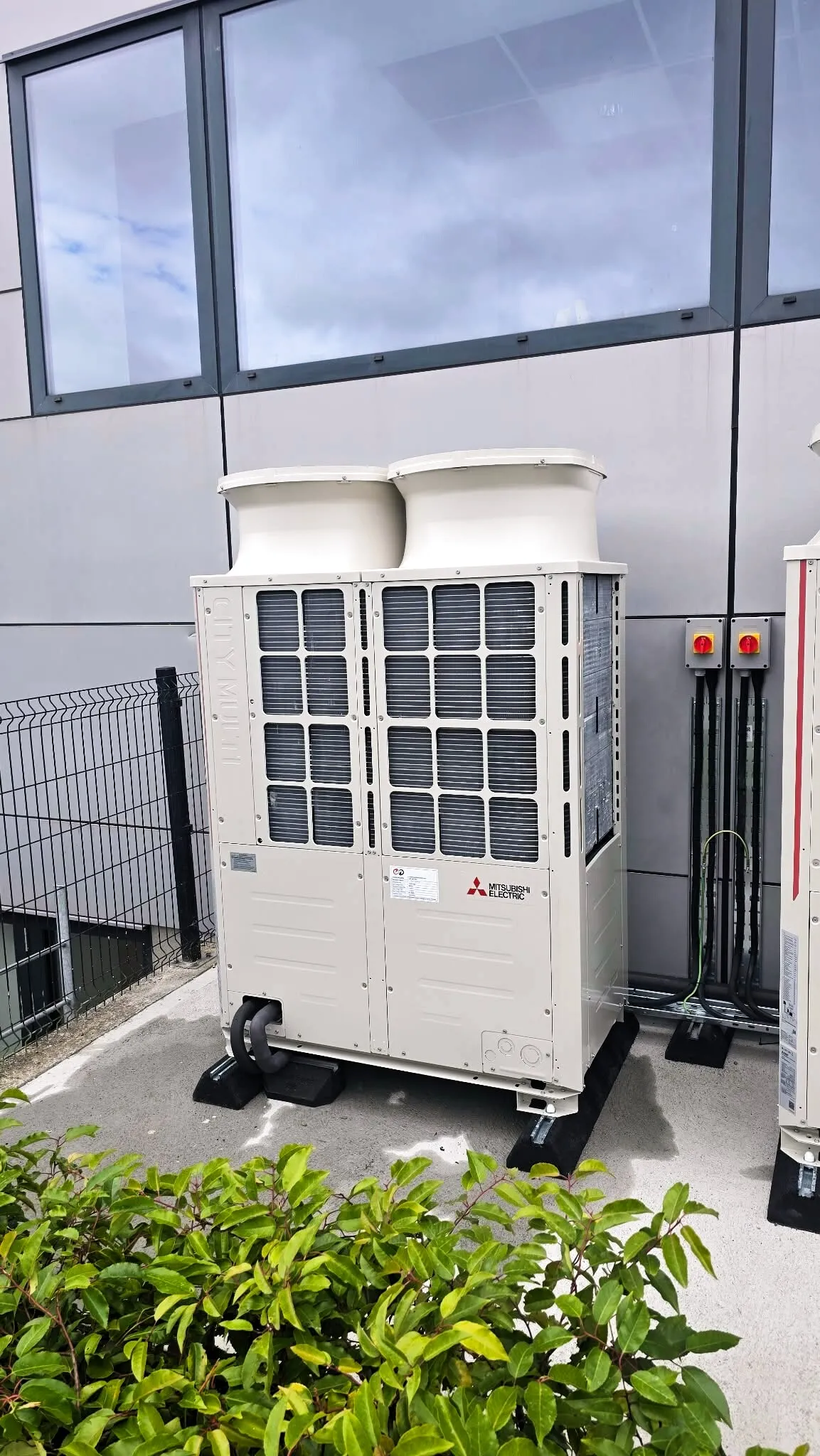 Mitsubishi VRF outdoor units at a new commercial building